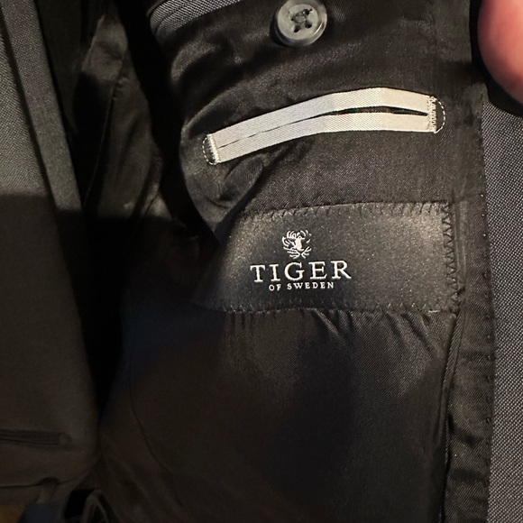Tiger of Sweden Nedvin Suit in medium grey size 48 - Picture 4 of 7